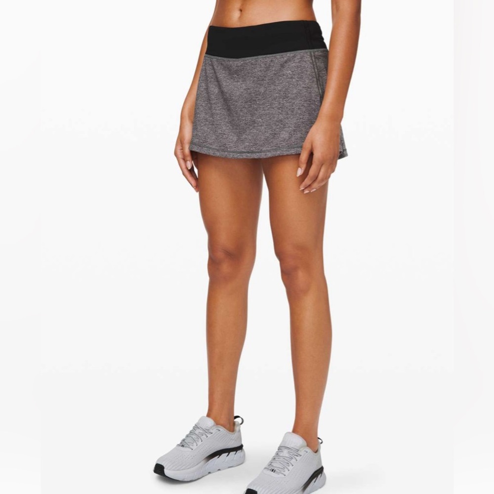 Lululemon Grey Pace Rival Skirt (size 8)